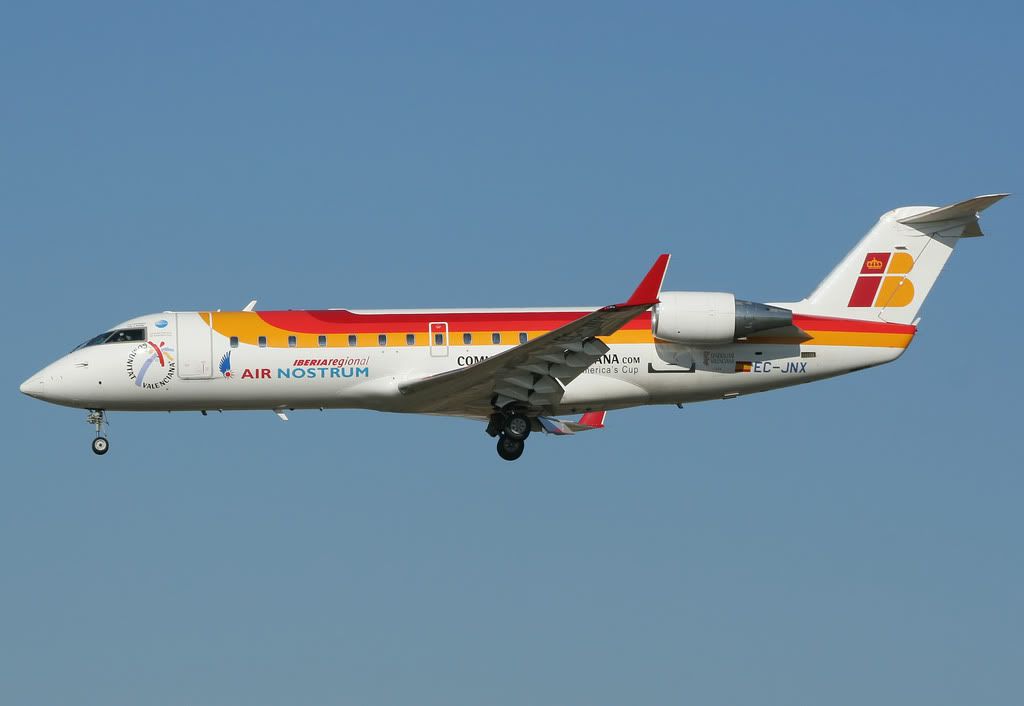 http://i226.photobucket.com/albums/dd121/flcriminal/AirNostrumBombardierCRJ-200EREC-JNX.jpg