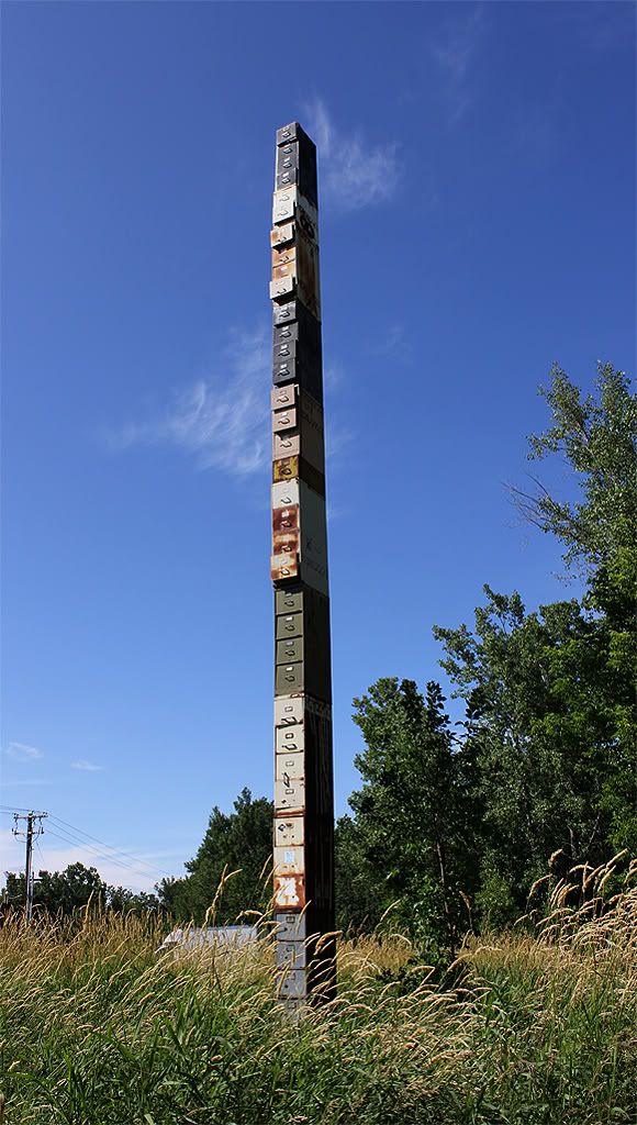 IMAGE: http://i226.photobucket.com/albums/dd158/car_show_fan/carshows2/FilingSkyscraper.jpg