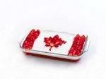 canada-flag-cake.jpg