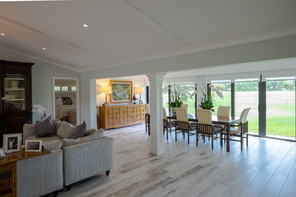 IMAGE: http://i226.photobucket.com/albums/dd17/patronamarble/Fuji14-3_zpsmq9zrfdf.jpg