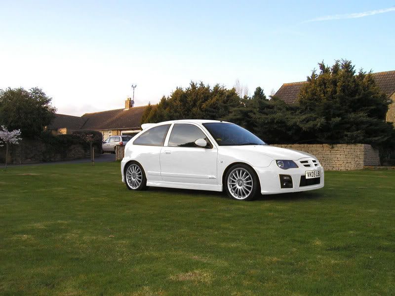 mg zr interior stamp