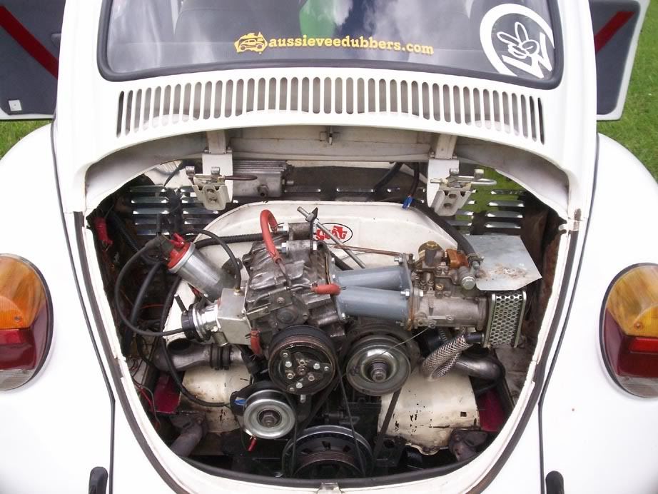 http://i226.photobucket.com/albums/dd191/boostedbug/Lbug014.jpg