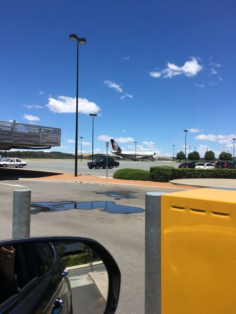 Canberra Airport with SING AIRLINE photo IMG_0637_zpsrignohkf.jpg