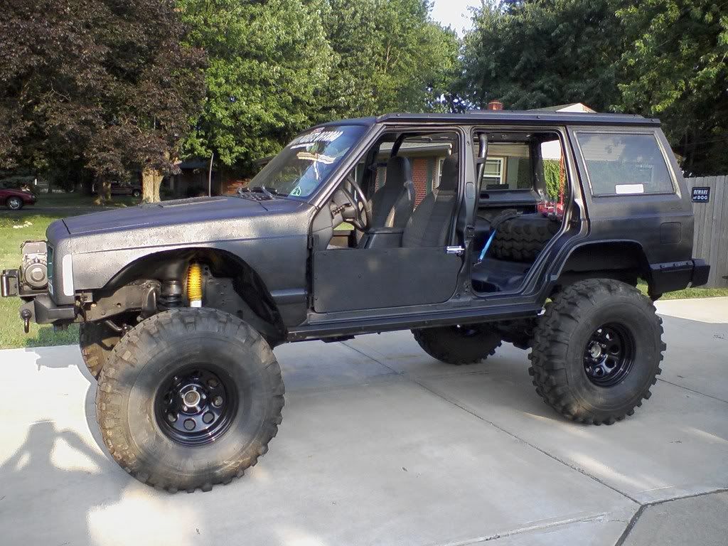 http://i226.photobucket.com/albums/dd198/1offroadin4x4/M01A0083.jpg
