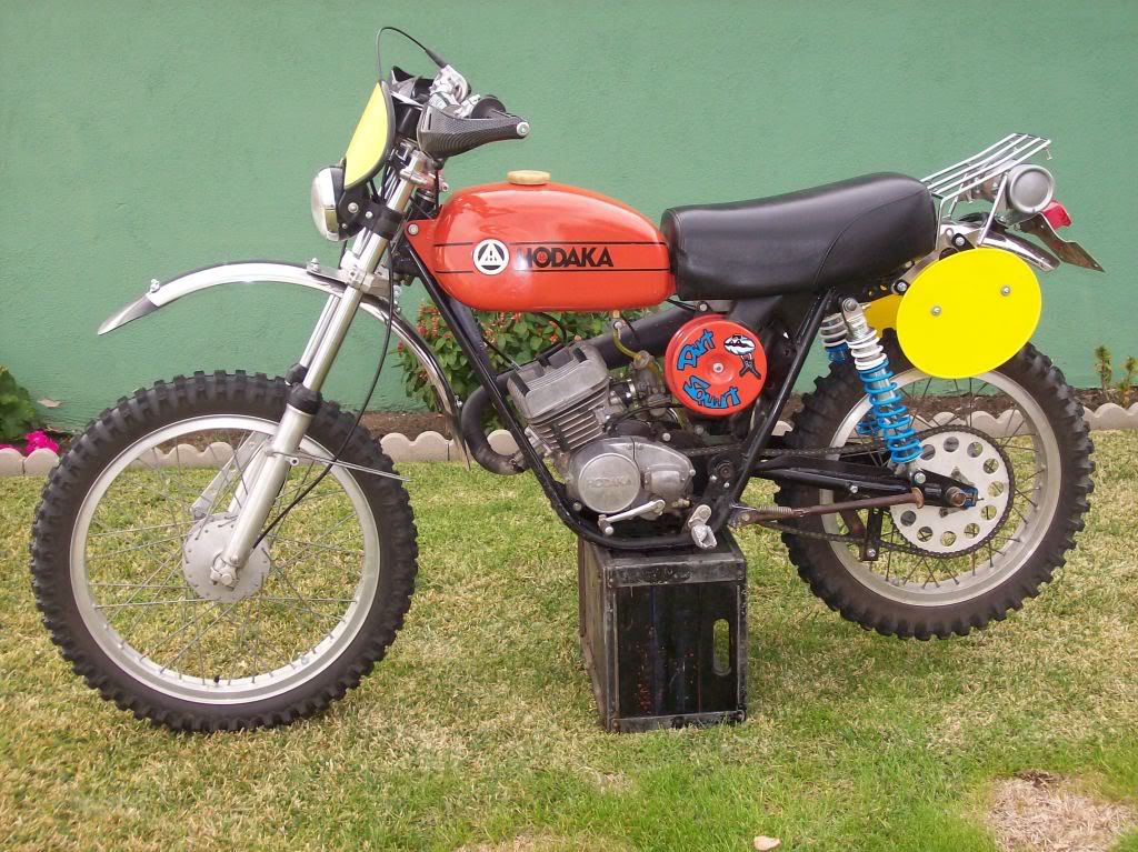 1975Model01DirtSquirtreadyforthe-7.jpg