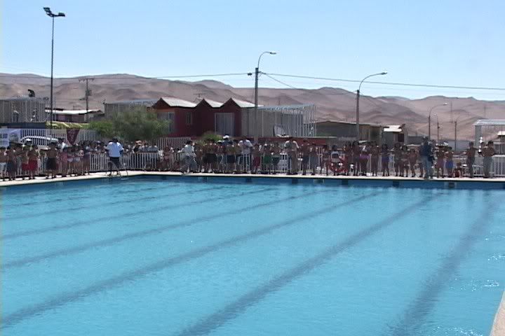 Piscina-Alto-Hospicio_19-02-08 (c) iquiquetv-5 codigo postal de chile comuna puente alto