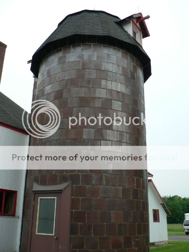 Antique Historic 1880s Silo   Schleys Field Farm  