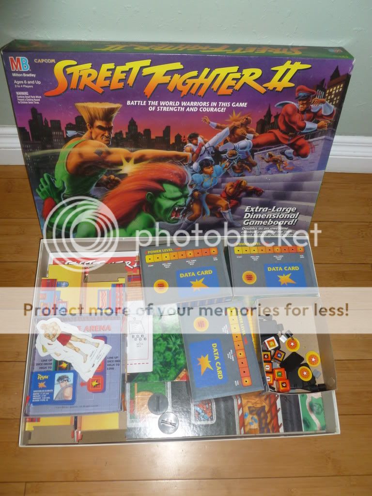 Street Fighter II Complete Board Game Milton Bradley Capcom