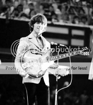 More George Pics - Volume Three - Page 69 - BeatleLinks Fab Forum